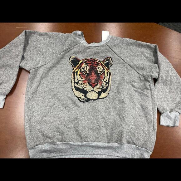 NWT New A Fine Line Mascot Sweatshirt Revolve Large - Picture 2 of 5